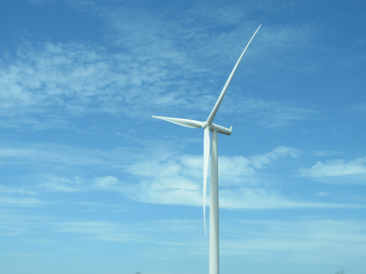 NMZH oordeelt positief over ontwikkeling windpark Brielse Maasdijk
